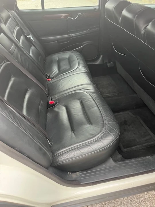 2003 Cadillac DeVille 8th Gen - Image 11 of 18