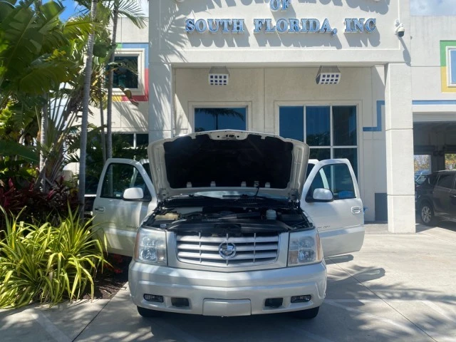 2003 Cadillac Escalade & EXT 2nd Gen - Image 17 of 21