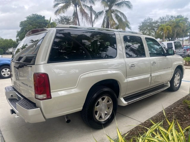 2003 Cadillac Escalade & EXT 2nd Gen - Image 8 of 21