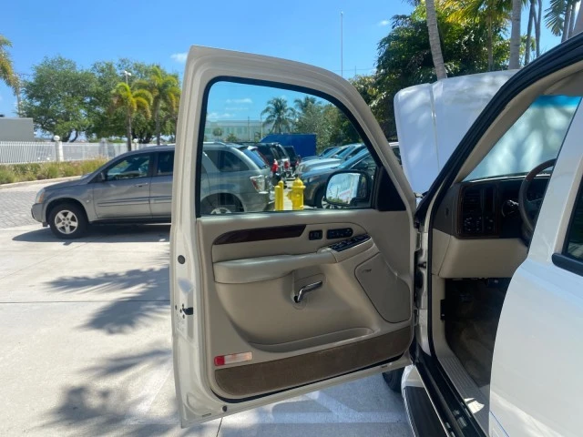 2003 Cadillac Escalade & EXT 2nd Gen - Image 13 of 21