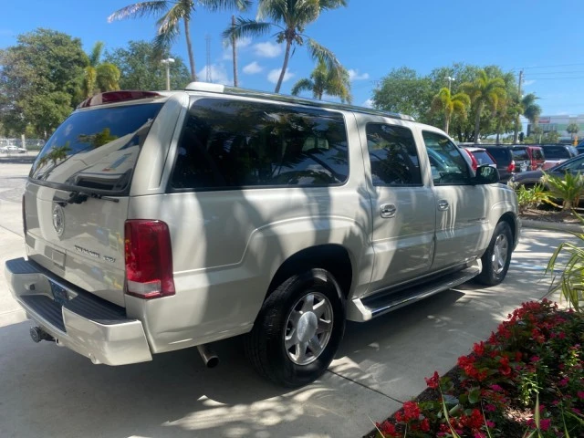 2003 Cadillac Escalade & EXT 2nd Gen - Image 8 of 21