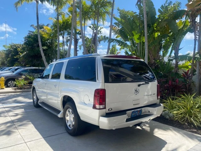 2003 Cadillac Escalade & EXT 2nd Gen - Image 6 of 21