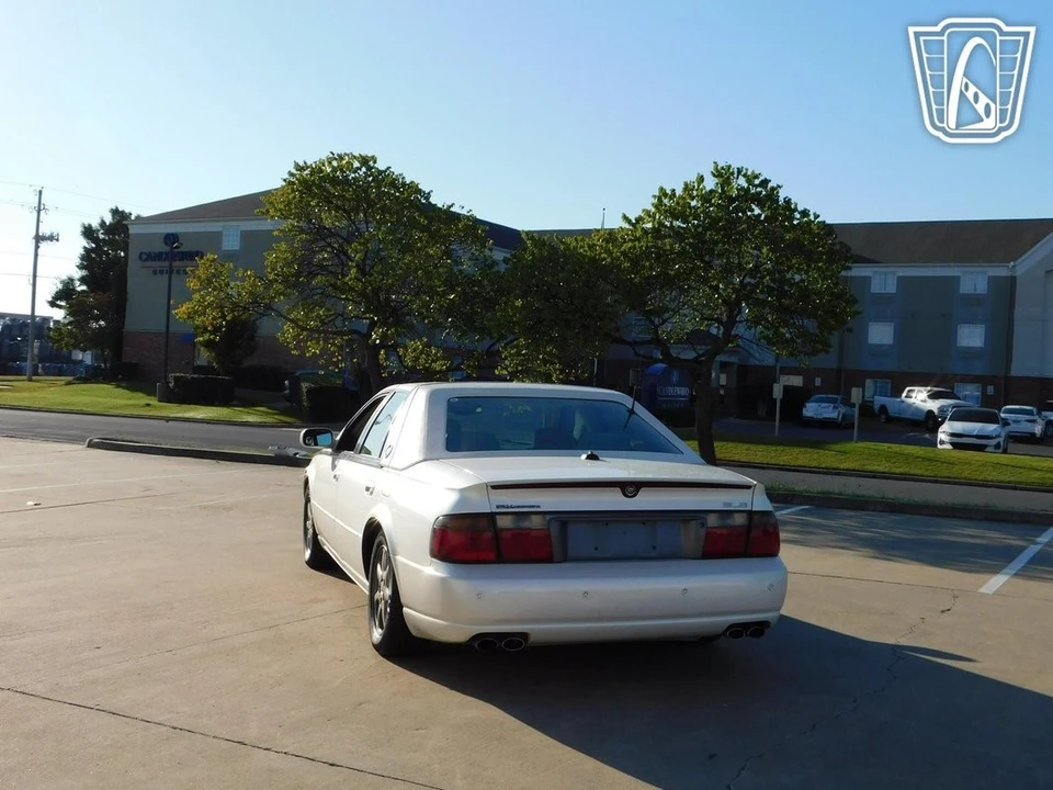 2003 Cadillac Seville - Image 9 of 12