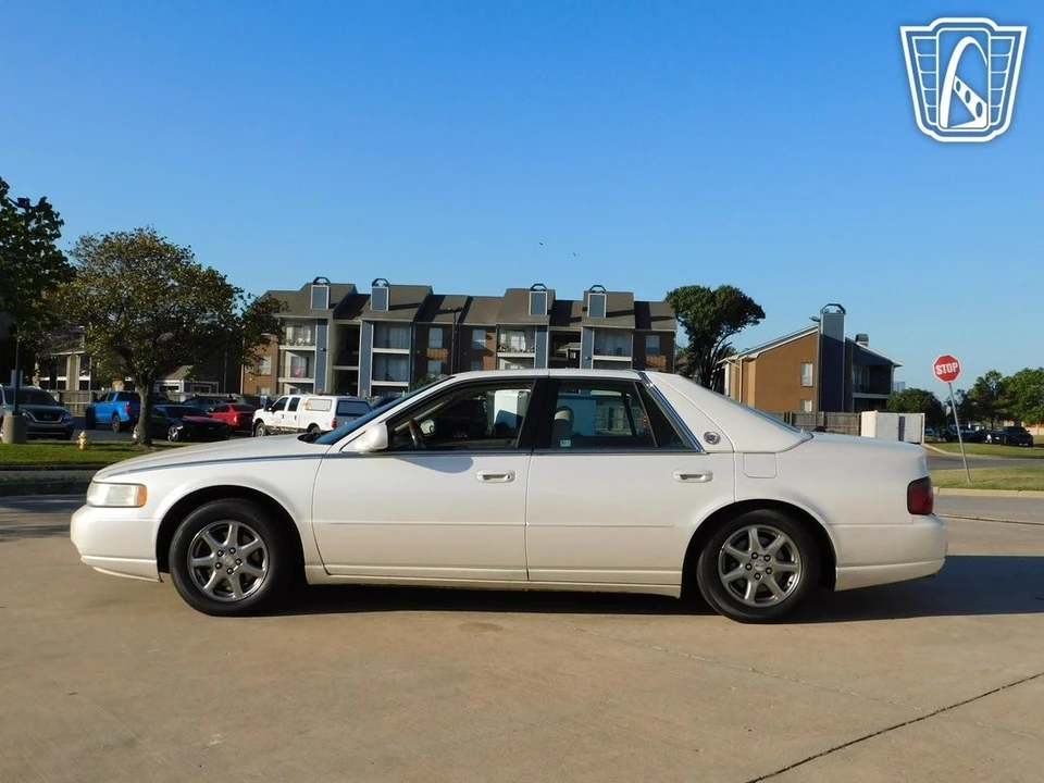 2003 Cadillac Seville - Image 5 of 12
