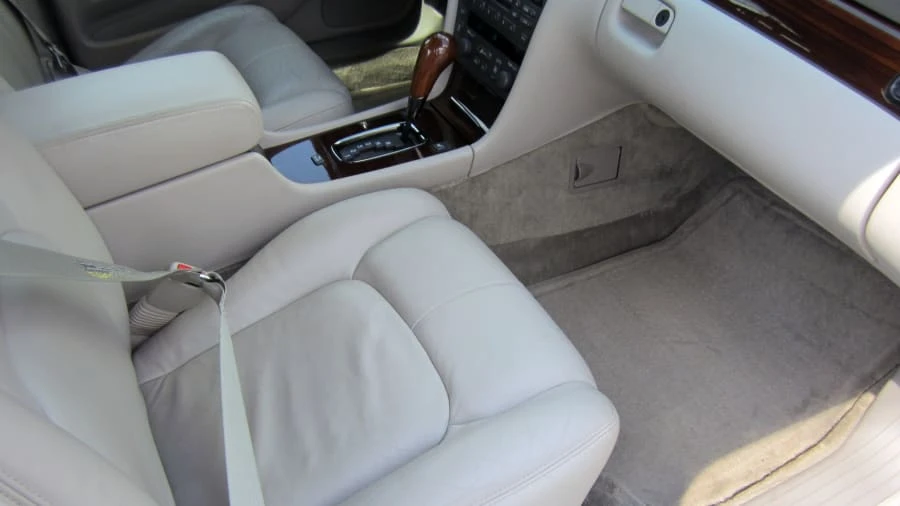 2003 Cadillac Seville - Image 6 of 8
