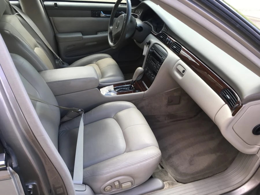 2003 Cadillac Seville - Image 4 of 8