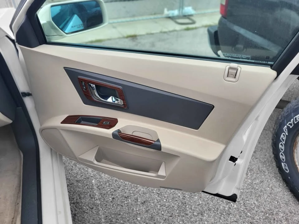 2003 Cadillac CTS 1st Gen - Image 9 of 13