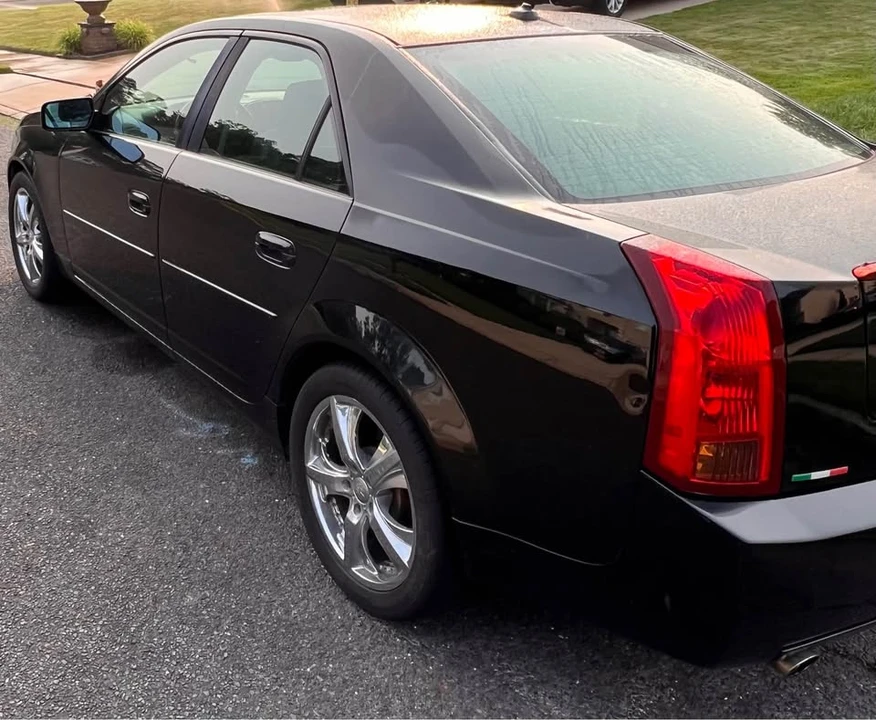 2003 Cadillac CTS 1st Gen - Image 6 of 10