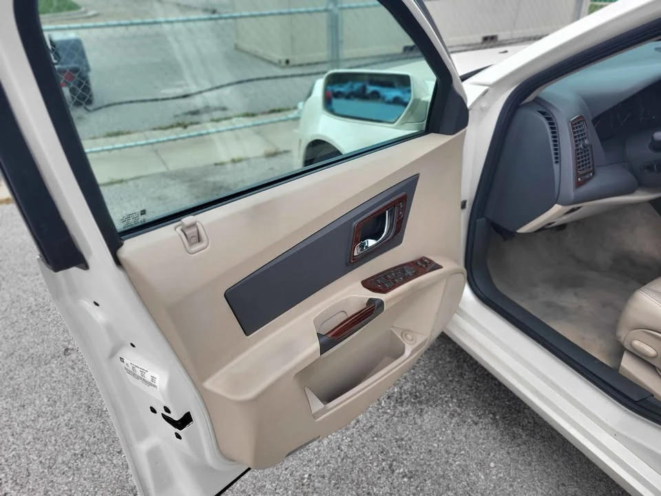 2003 Cadillac CTS 1st Gen - Image 8 of 13
