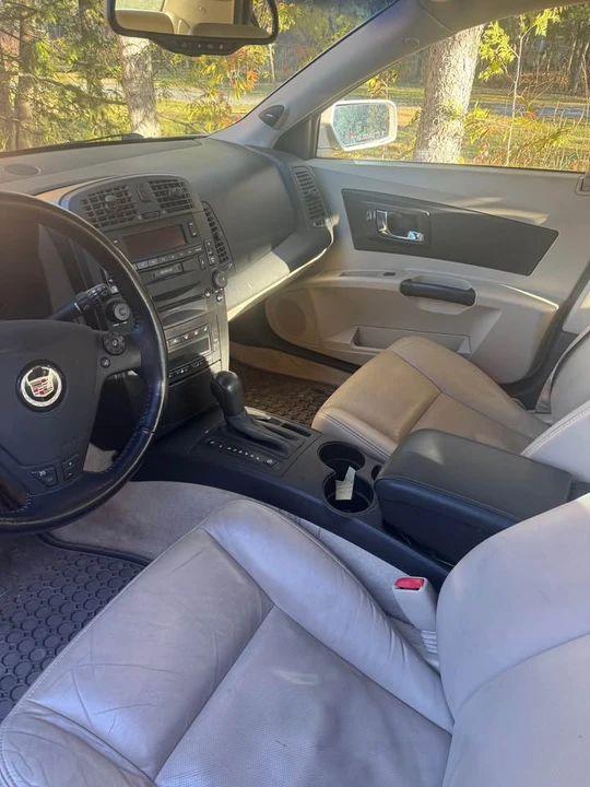 2003 Cadillac CTS 1st Gen - Image 6 of 8