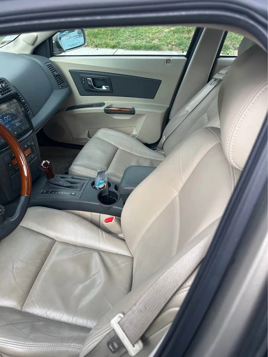 2003 Cadillac CTS 1st Gen - Image 8 of 10