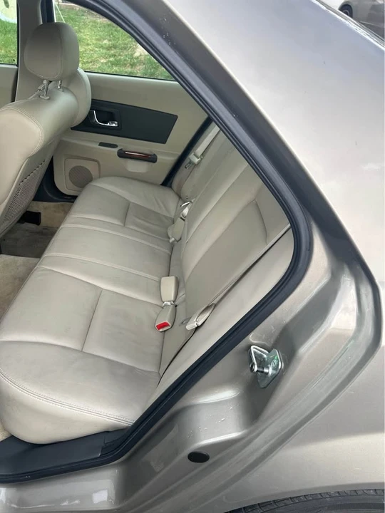 2003 Cadillac CTS 1st Gen - Image 9 of 10