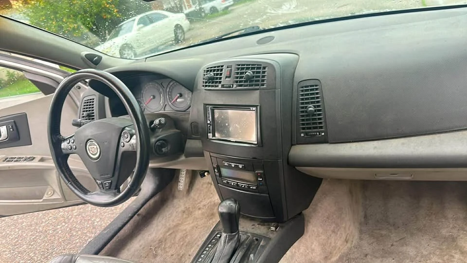 2003 Cadillac CTS 1st Gen - Image 9 of 12