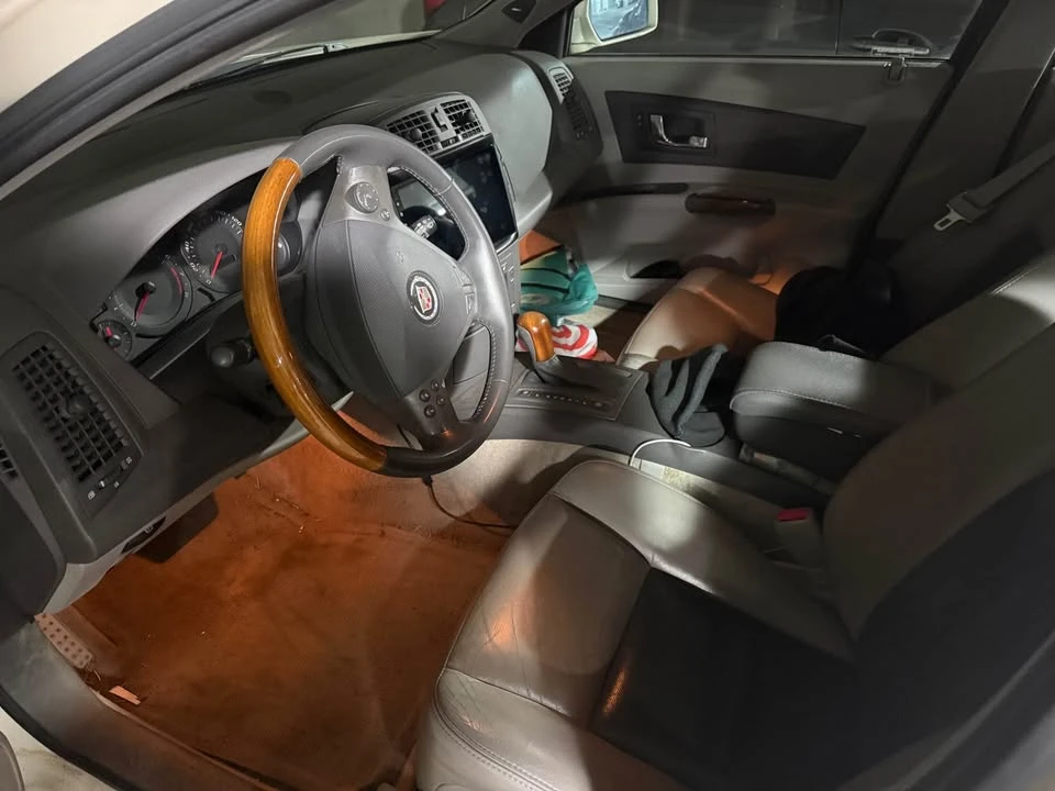 2003 Cadillac CTS 1st Gen - Image 5 of 8