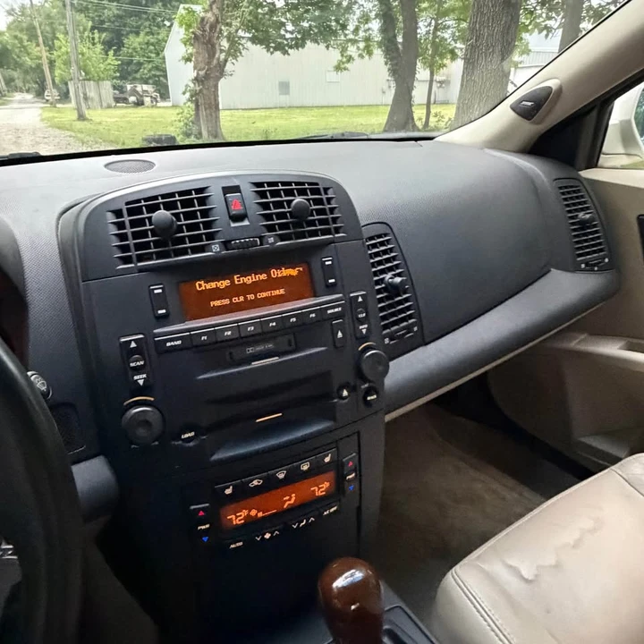 2003 Cadillac CTS 1st Gen - Image 11 of 14
