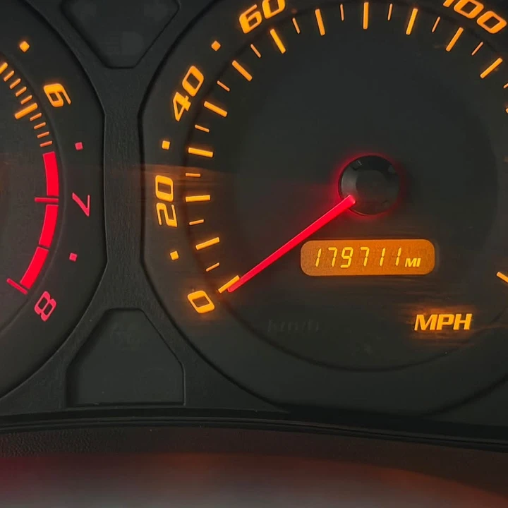2003 Cadillac CTS 1st Gen - Image 10 of 14