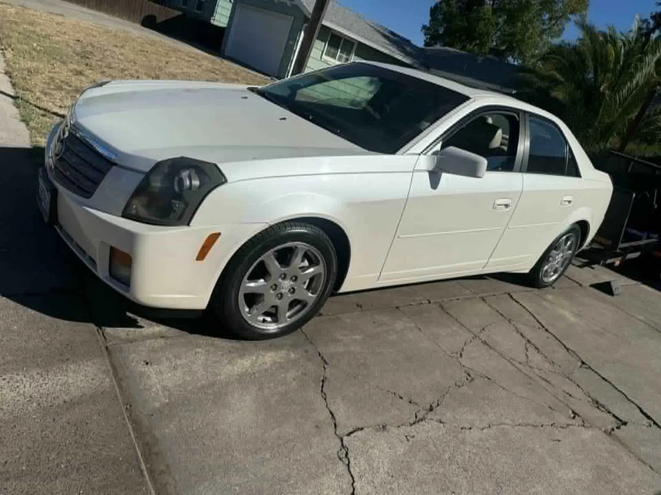 2003 Cadillac CTS 1st Gen - Image 10 of 11