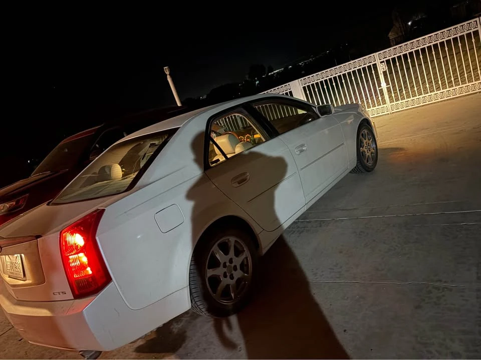 2003 Cadillac CTS 1st Gen - Image 2 of 7