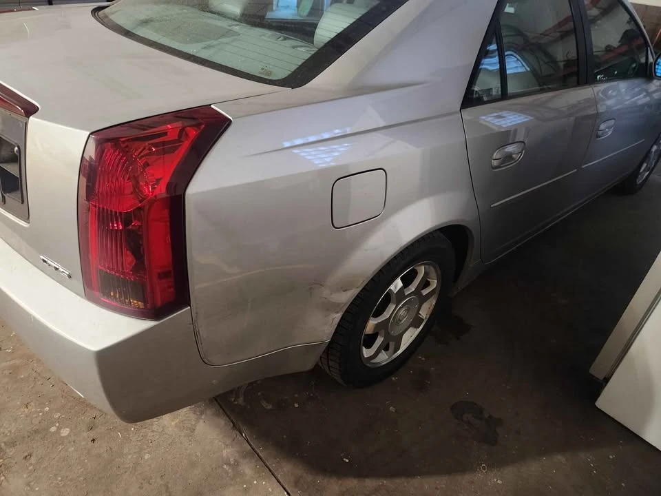 2003 Cadillac CTS 1st Gen - Image 7 of 12