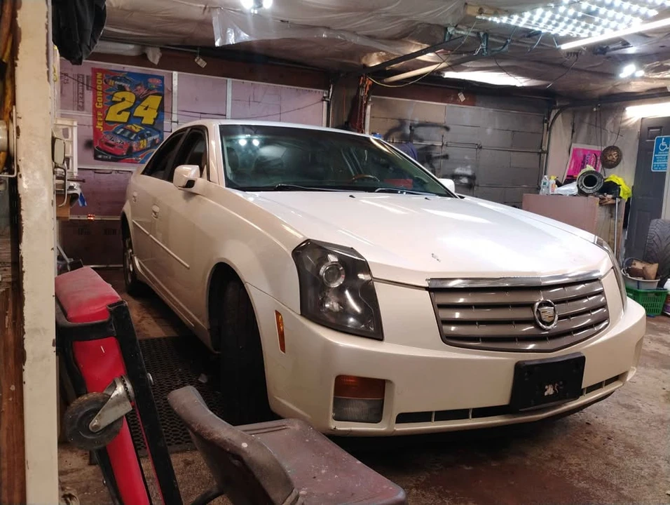 2003 Cadillac CTS 1st Gen - Image 4 of 8