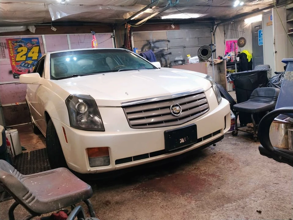 2003 Cadillac CTS 1st Gen - Image 6 of 8