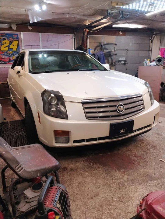 2003 Cadillac CTS 1st Gen - Image 5 of 8