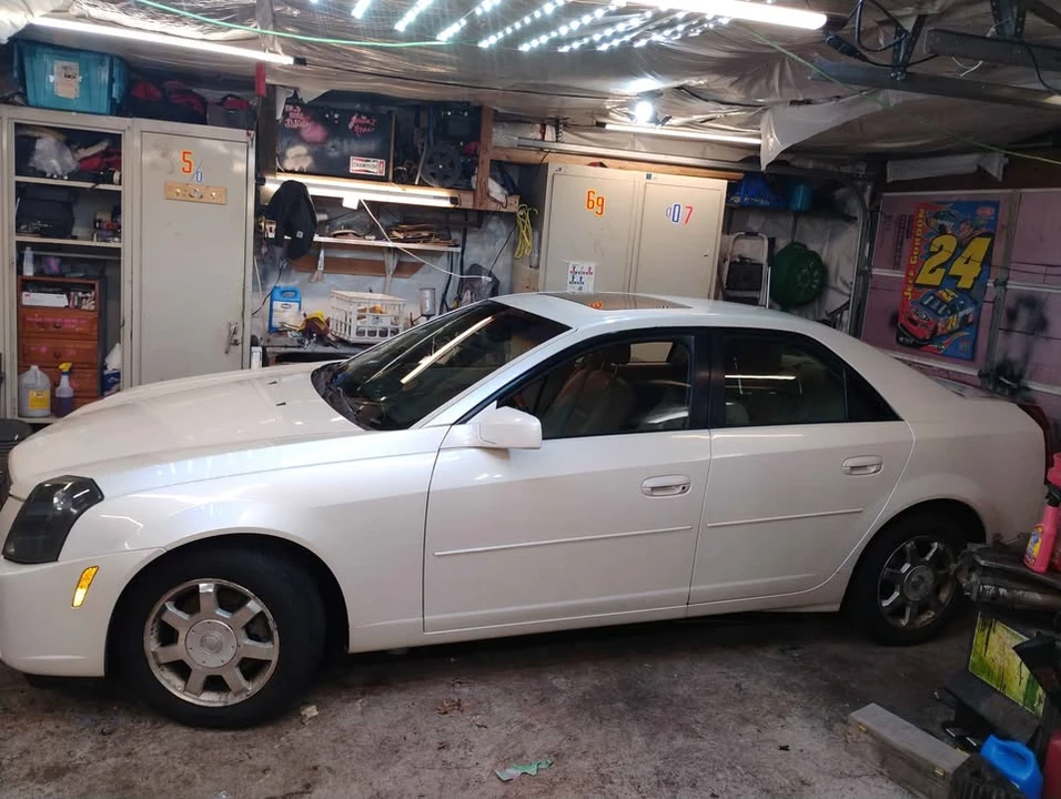 2003 Cadillac CTS 1st Gen - Image 2 of 8