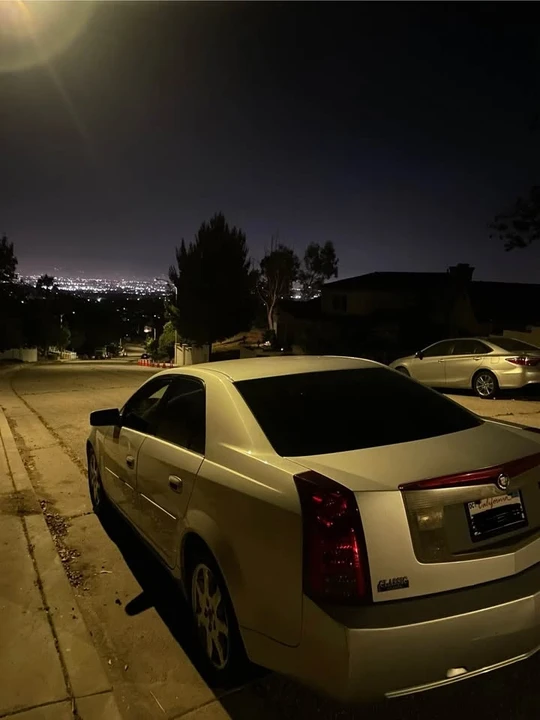 2003 Cadillac CTS 1st Gen - Image 2 of 3