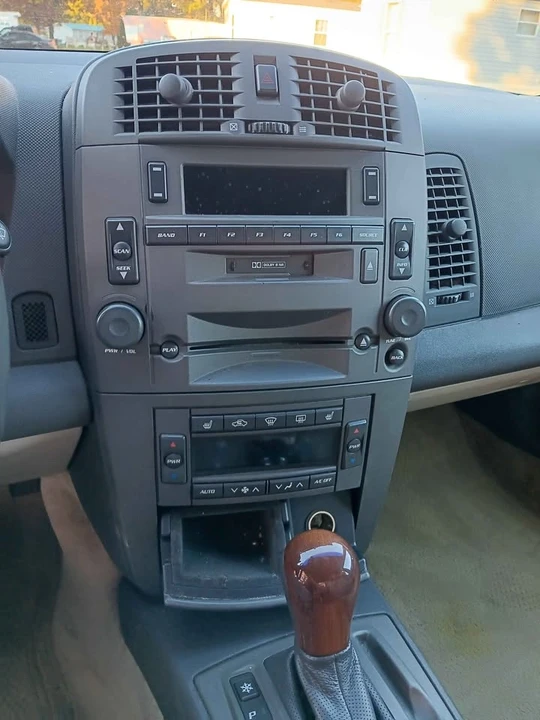 2003 Cadillac CTS 1st Gen - Image 15 of 17
