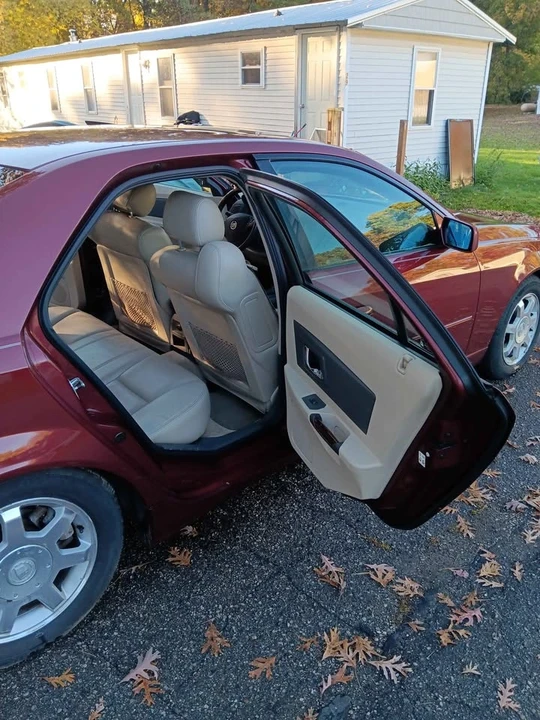 2003 Cadillac CTS 1st Gen - Image 8 of 17
