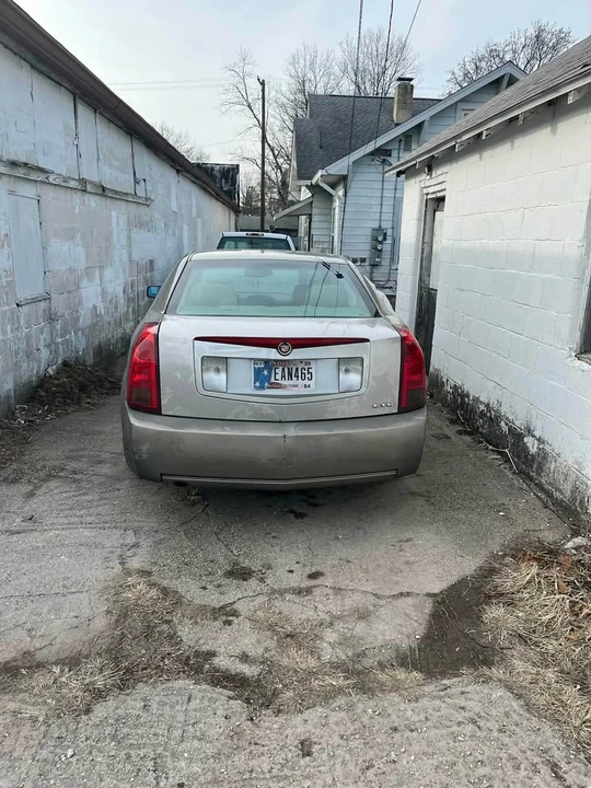 2003 Cadillac CTS 1st Gen - Image 2 of 5