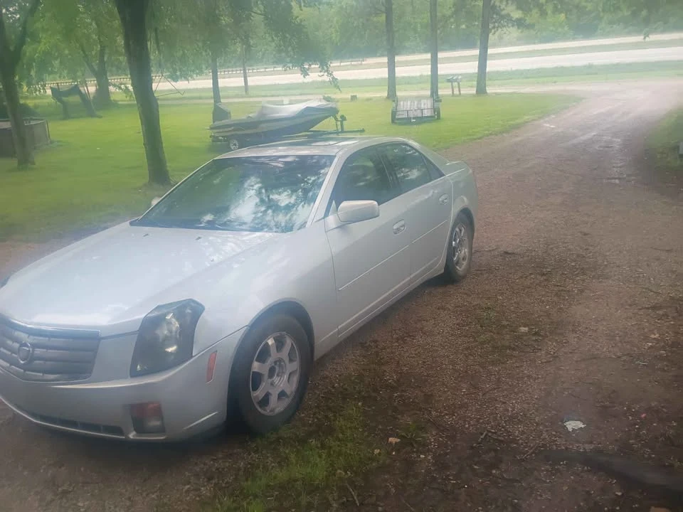 2003 Cadillac CTS 1st Gen - Image 2 of 3