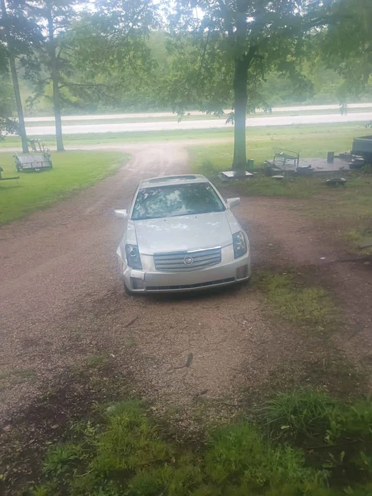 2003 Cadillac CTS 1st Gen - Image 3 of 3