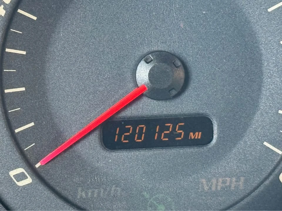 2003 Cadillac CTS 1st Gen - Image 11 of 14