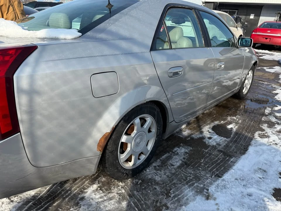 2003 Cadillac CTS 1st Gen - Image 4 of 8