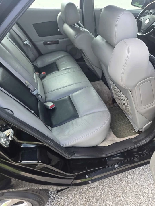 2003 Cadillac CTS 1st Gen - Image 9 of 11