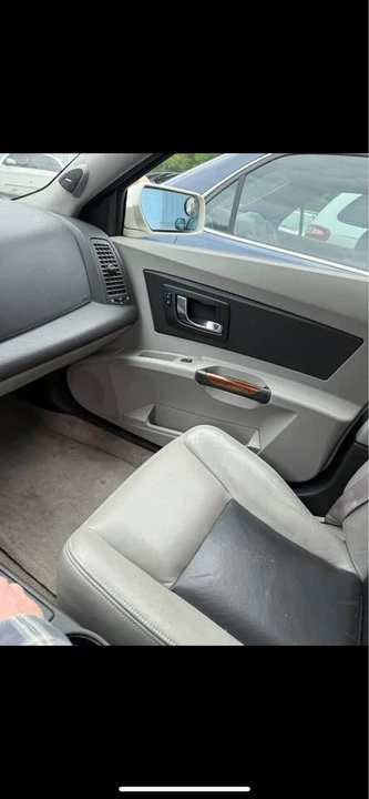 2003 Cadillac CTS 1st Gen - Image 6 of 7