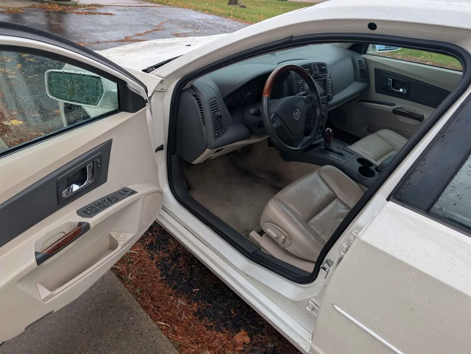 2003 Cadillac CTS 1st Gen - Image 5 of 12