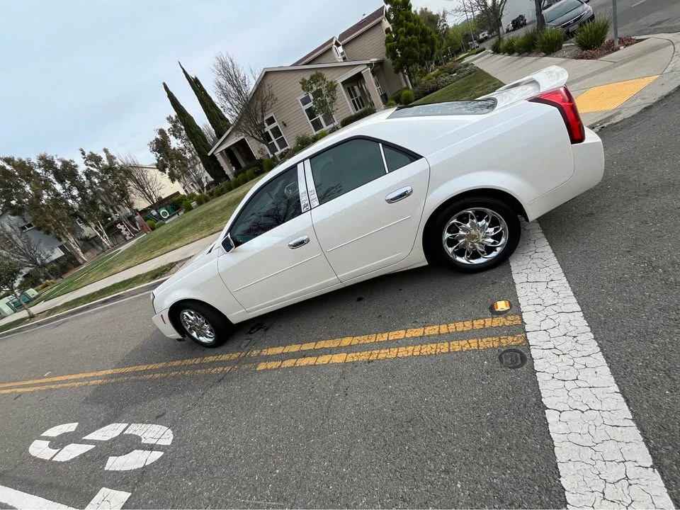 2003 Cadillac CTS 1st Gen - Image 6 of 19