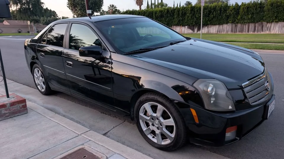 2003 Cadillac CTS 1st Gen - Image 2 of 8