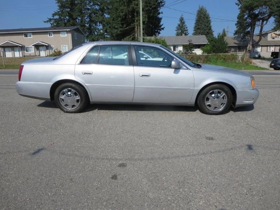 2003 Cadillac DeVille 8th Gen - Image 3 of 11