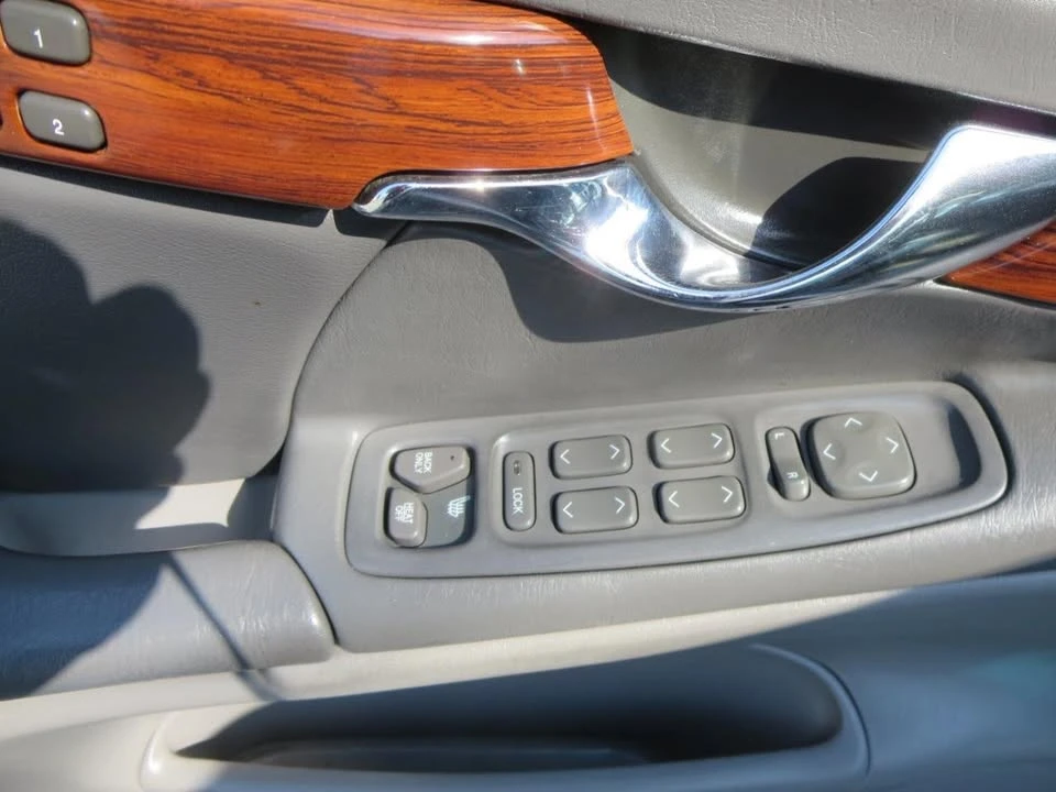 2003 Cadillac DeVille 8th Gen - Image 7 of 11