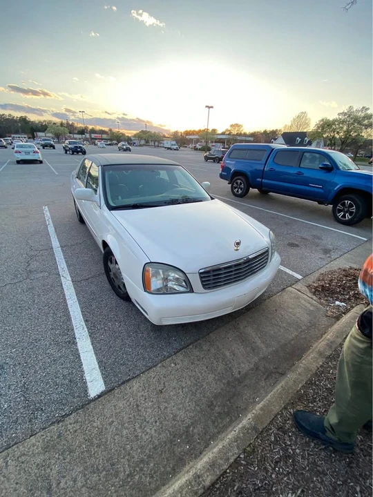 2003 Cadillac DeVille 8th Gen - Image 3 of 13
