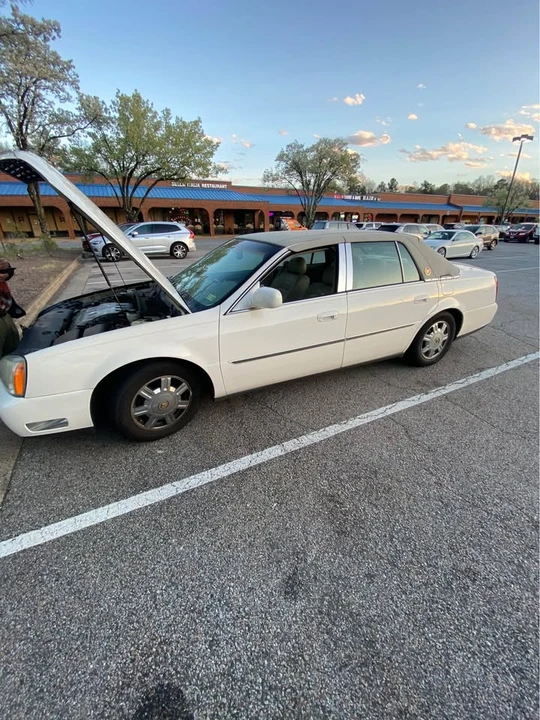 2003 Cadillac DeVille 8th Gen - Image 4 of 13