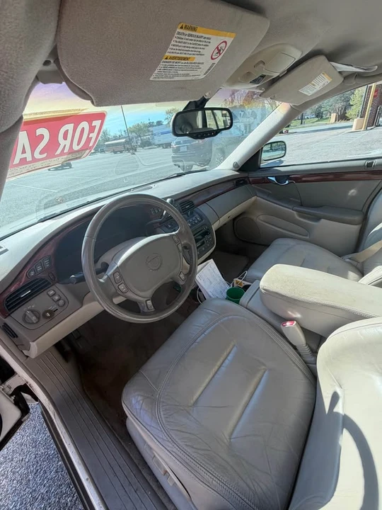 2003 Cadillac DeVille 8th Gen - Image 11 of 13