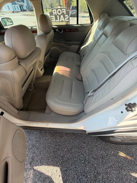 2003 Cadillac DeVille 8th Gen - Image 9 of 13