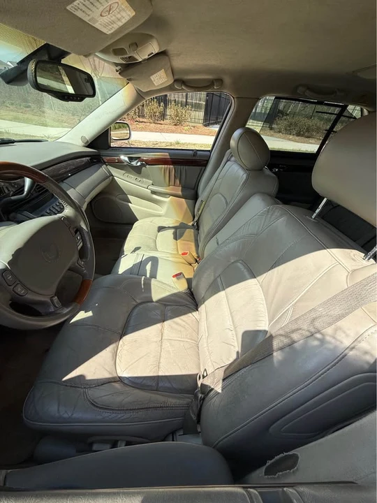 2003 Cadillac DeVille 8th Gen - Image 7 of 9
