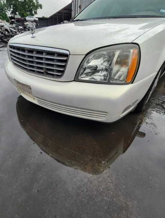 2003 Cadillac DeVille 8th Gen - Image 7 of 9