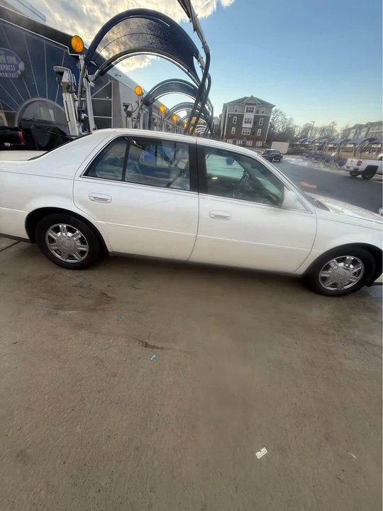 2003 Cadillac DeVille 8th Gen - Image 4 of 5
