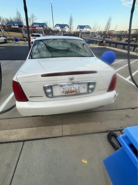 2003 Cadillac DeVille 8th Gen - Image 3 of 5